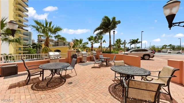 $3,200 | 2743 First Street, Unit 1305, Fort Myers, FL 33916