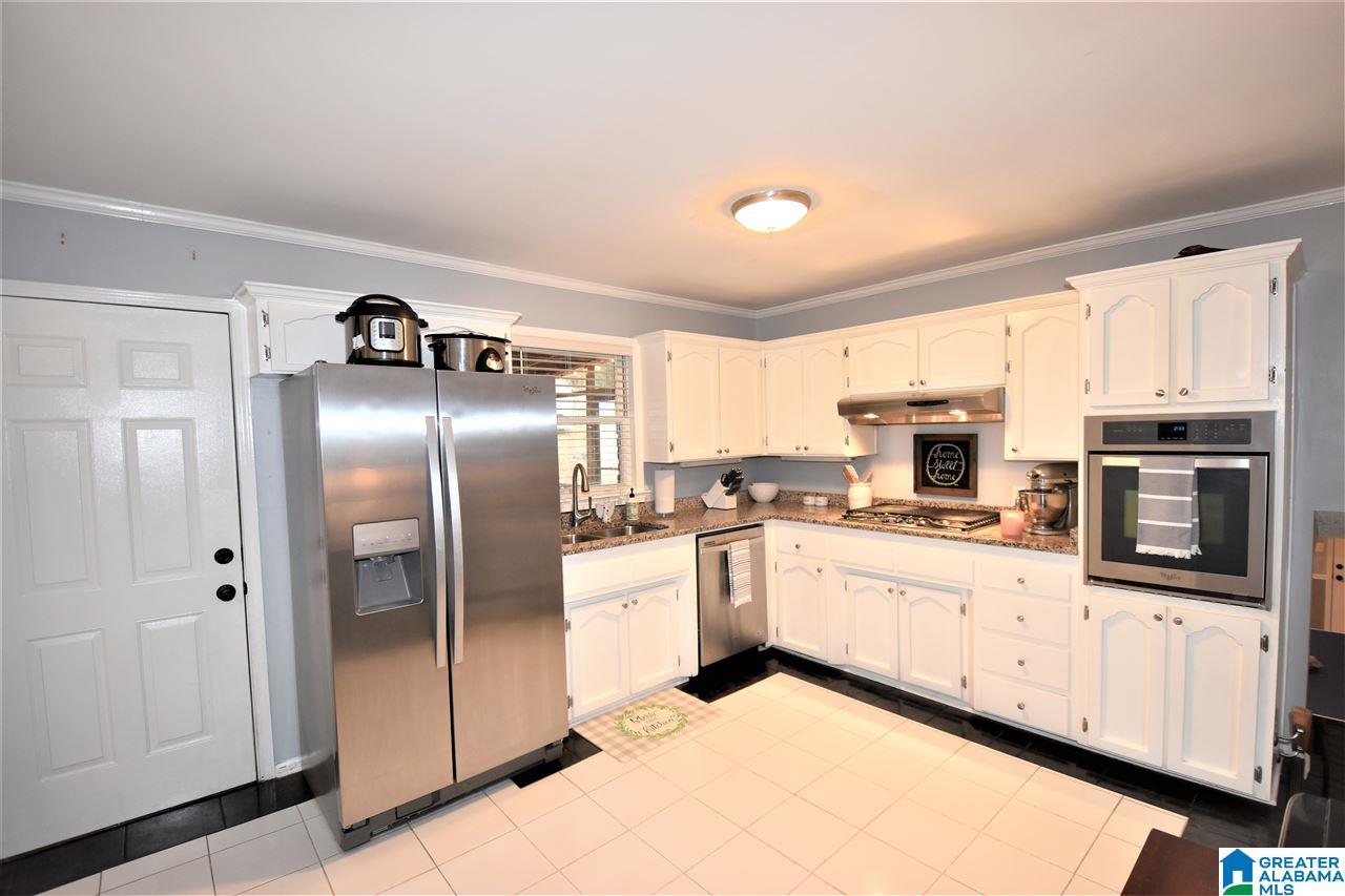 2748 Acton Road Birmingham, AL 35243 - Photo 14 of 43