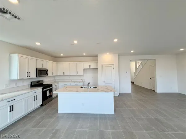 $2,400 | 5874 Marigold Sunset Court, Las Vegas, NV 89113