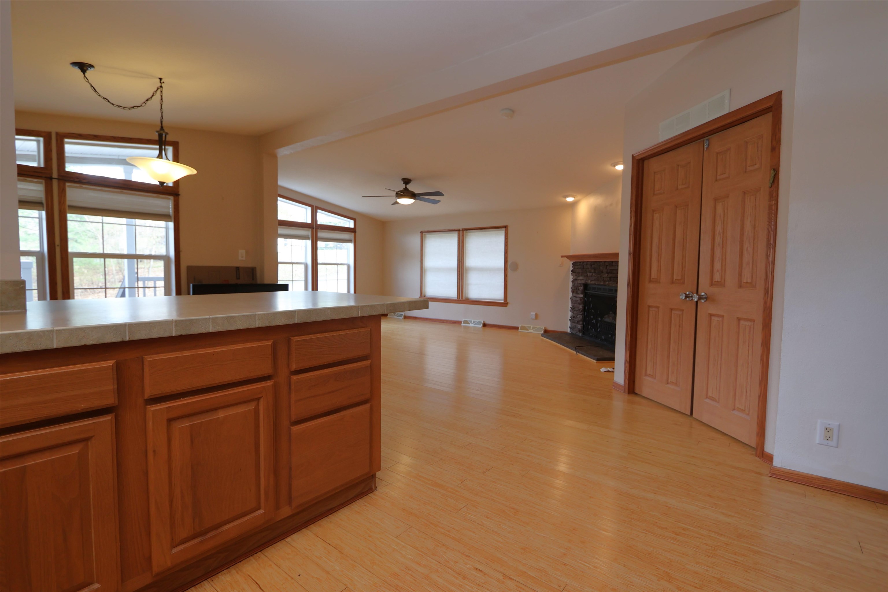 20 Kirkwood Road Hooksett, NH 03106 - Photo 4 of 26