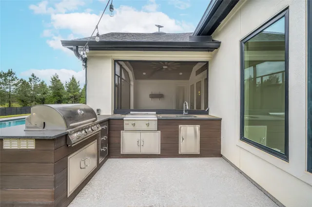 a view of outdoor space