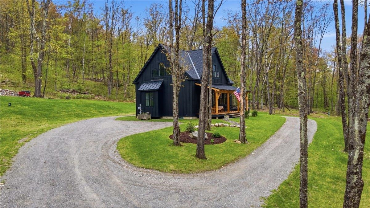 155 Brookman Road Pownal, VT 05261 - Photo 4 of 37