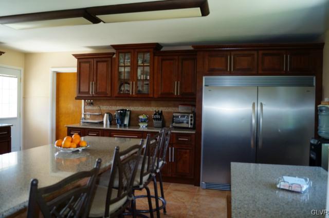 5514 St Peters Road Emmaus, PA 18049 - Photo 4 of 20 Gallery Image 4