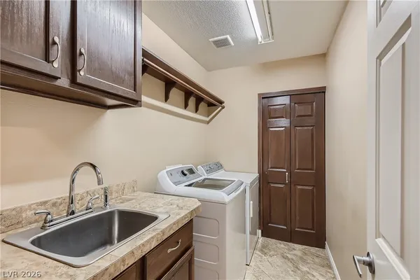 $2,295 | 1533 Mt Noble Court, Henderson, NV 89074