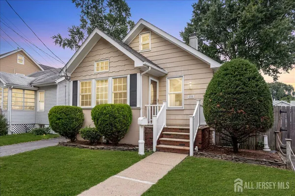 $519,000 | 278 Wilson Avenue, Rahway, NJ 07065