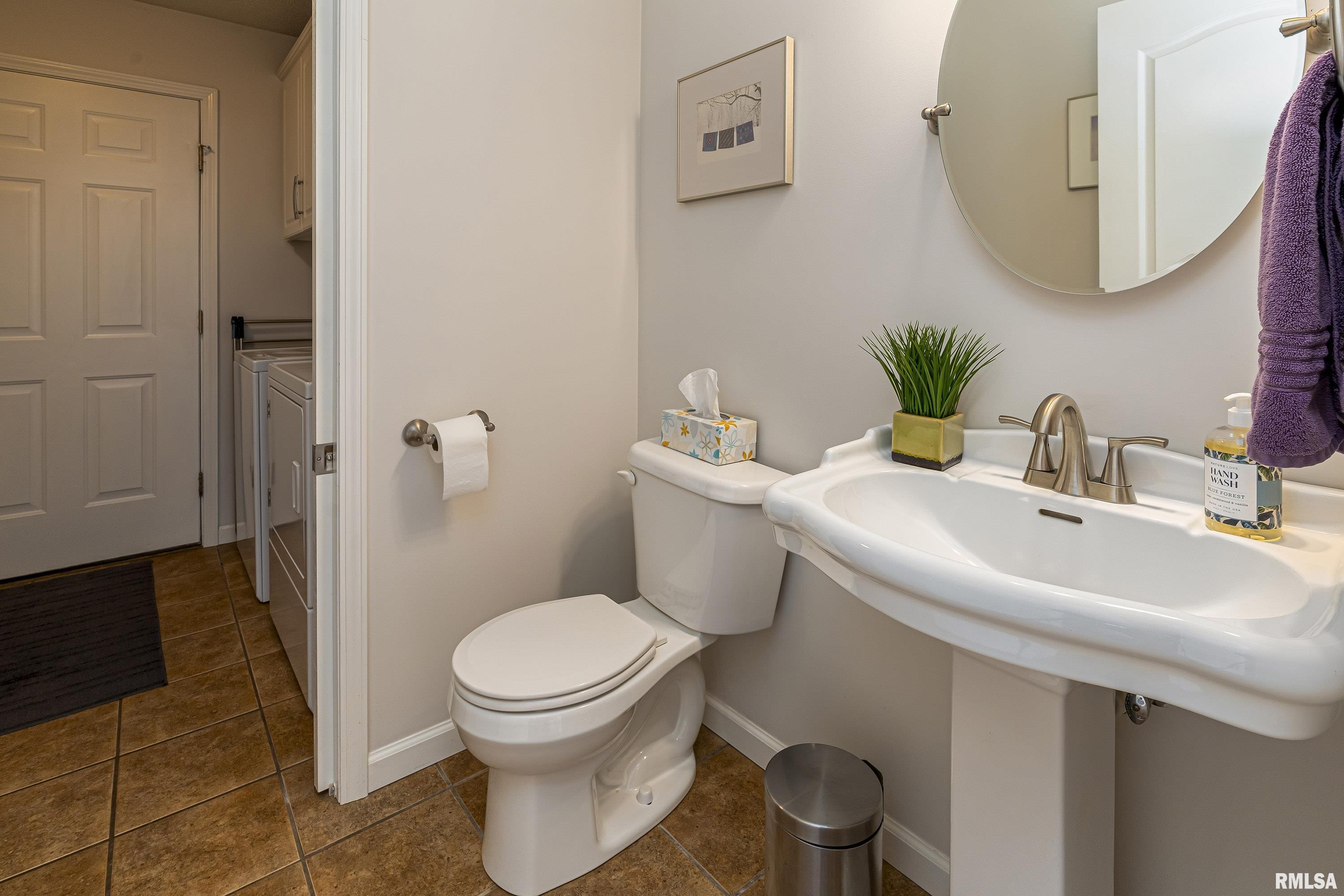 11594 Hafer Road Carterville, IL 62918 - Photo 18 of 35