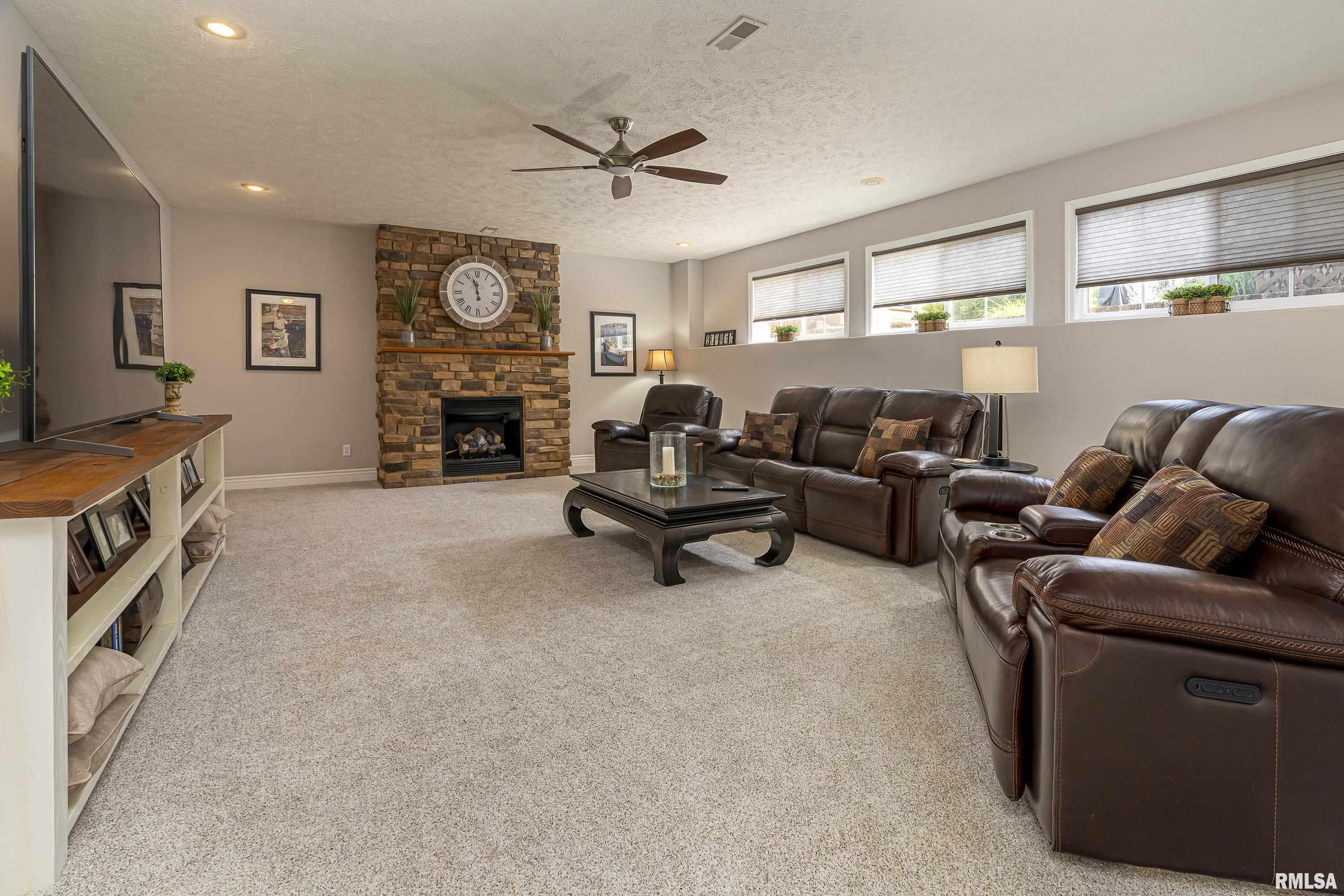 11594 Hafer Road Carterville, IL 62918 - Photo 25 of 35