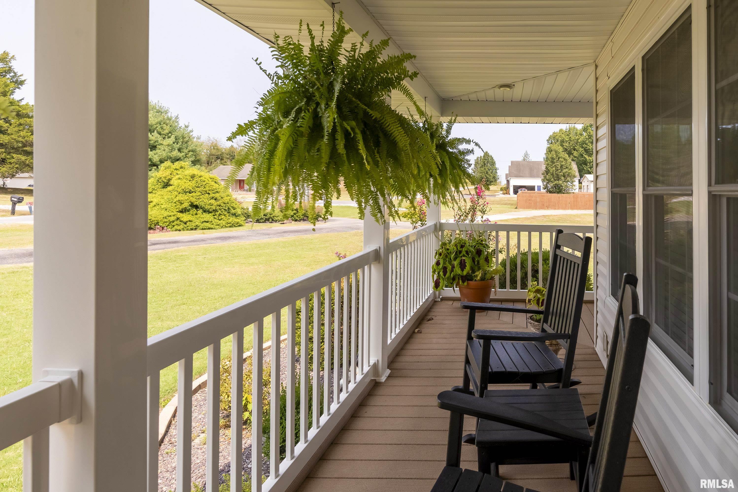 11594 Hafer Road Carterville, IL 62918 - Photo 4 of 35