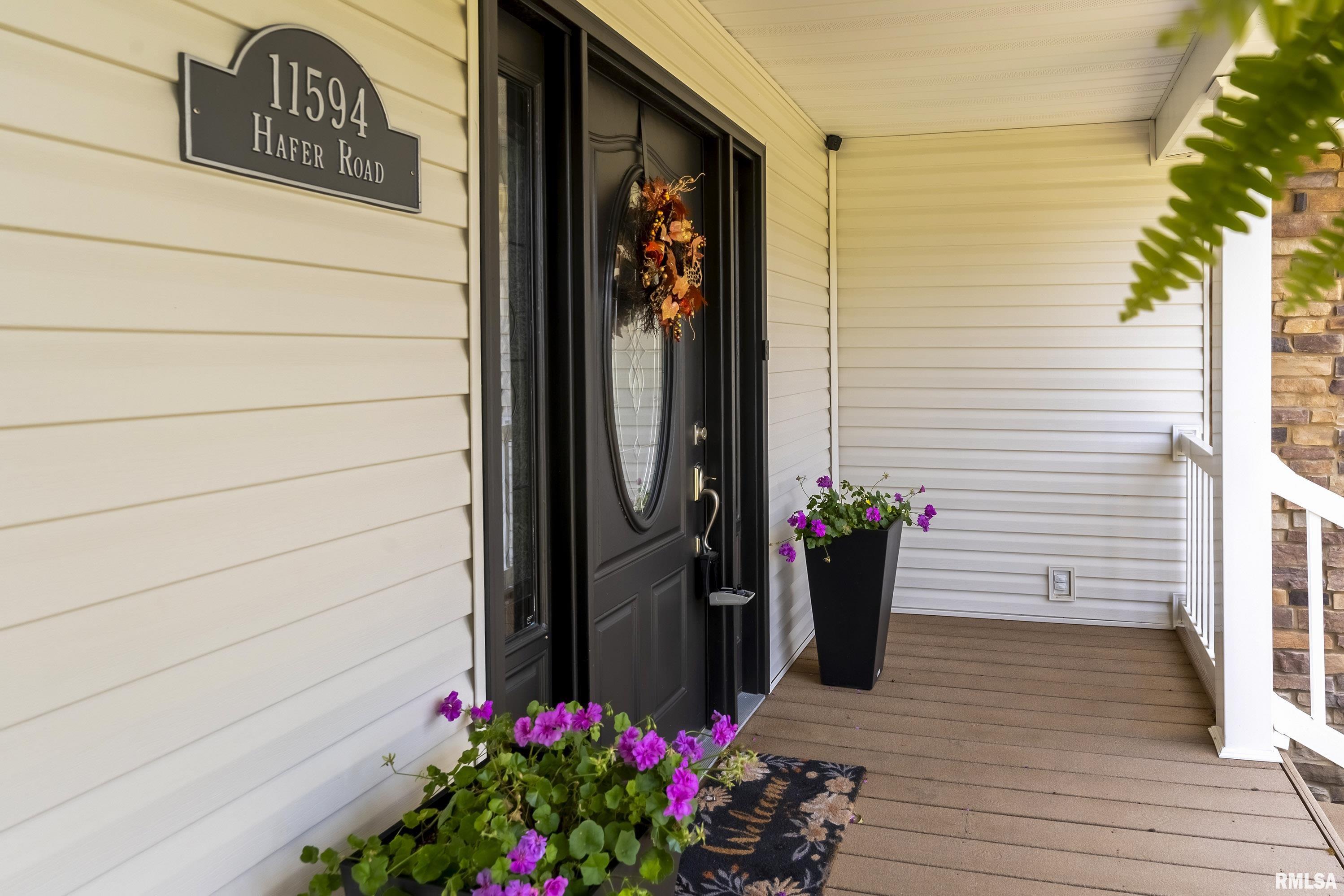 11594 Hafer Road Carterville, IL 62918 - Photo 6 of 35