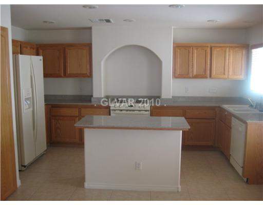 7279 Plantanus Road Las Vegas, NV 89113 - Photo 2 of 14 Kitchen.