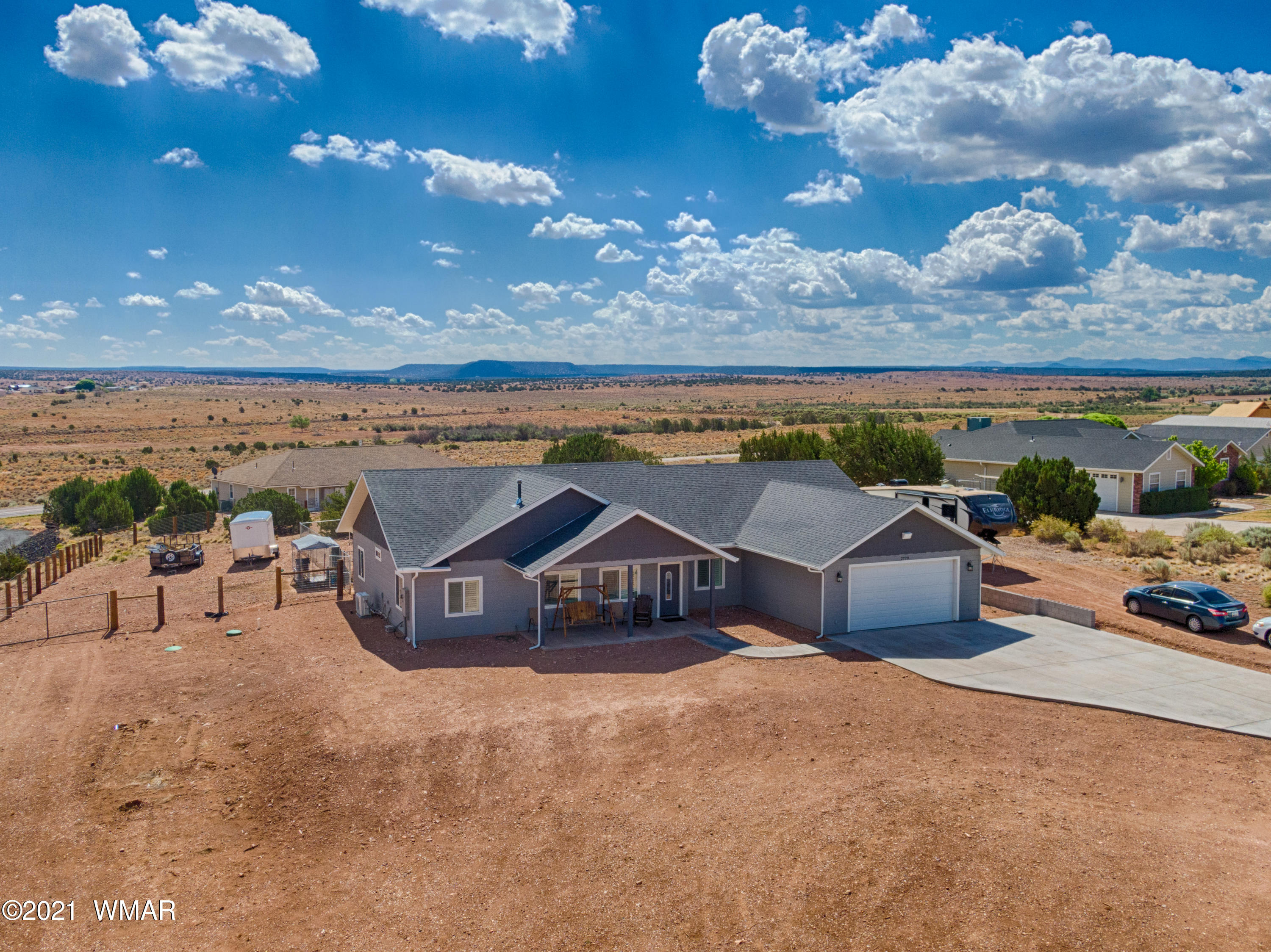 2779 Mason Ridge Road Show Low, AZ 85901 - Photo 3 of 27