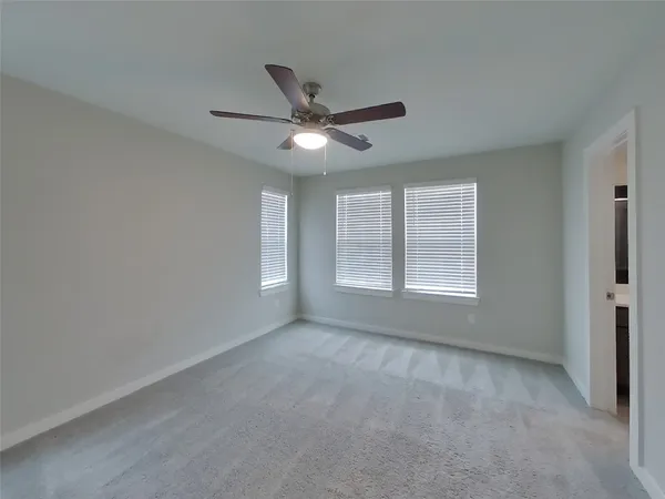 $2,159 | 9835 Willow Creek, Unit 111, Tomball, TX 77375