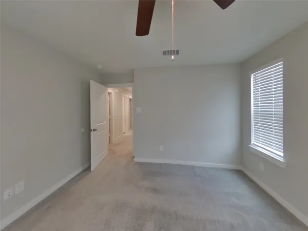 $2,179 | 9835 Willow Creek, Unit 111, Tomball, TX 77375