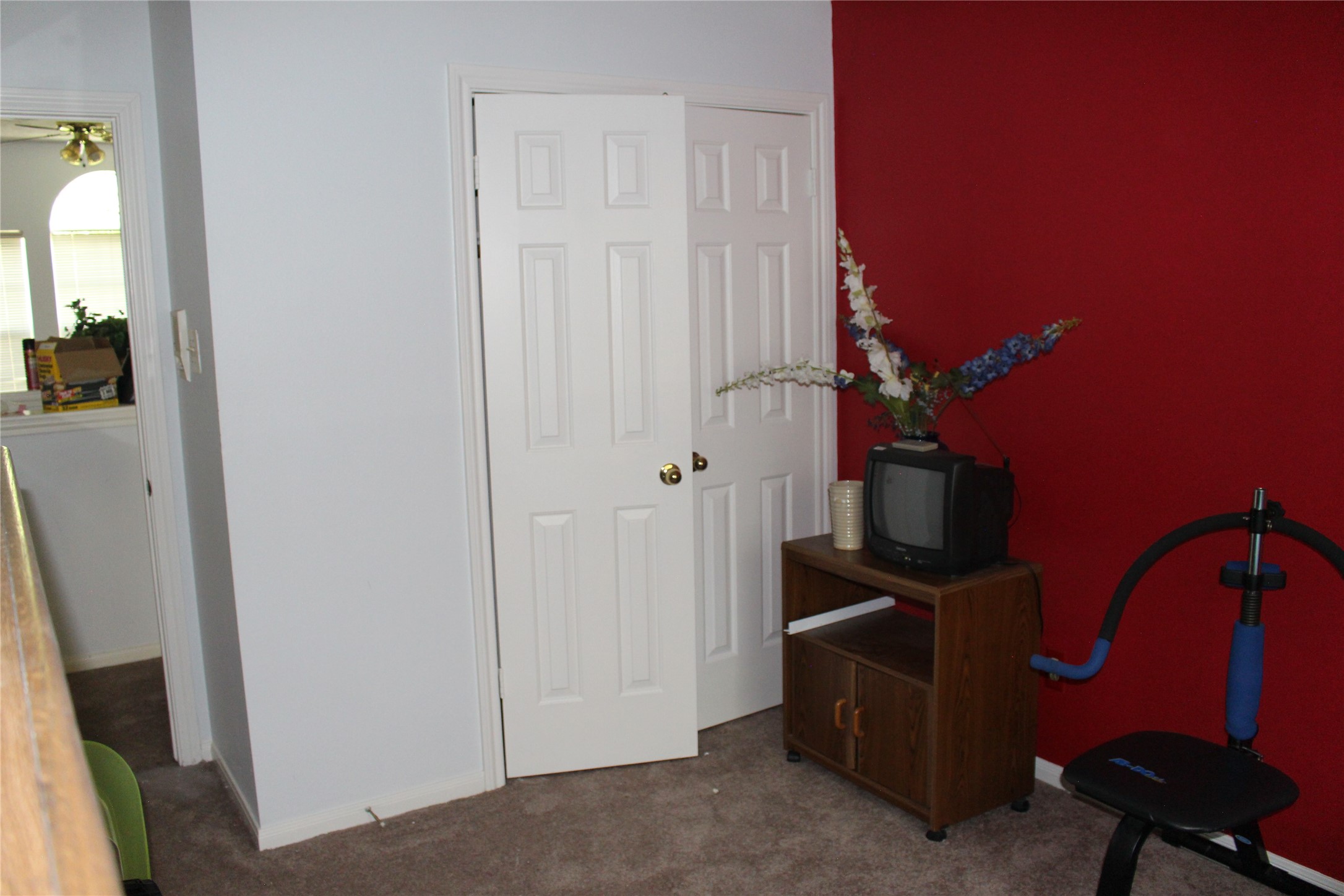 4103 Sablemist Court Houston, TX 77014 - Photo 27 of 29 a view of a livingroom with furniture and staircase