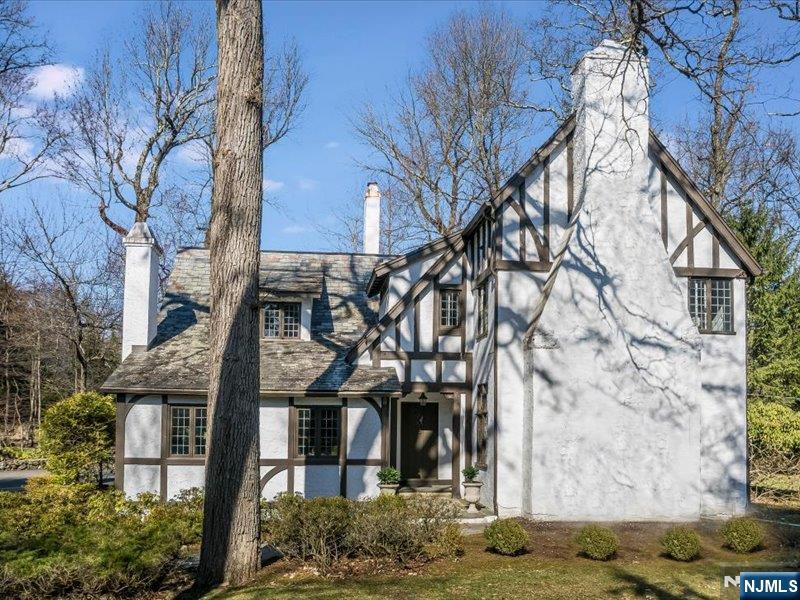 69 Stewart Road Essex Fells, NJ 07021 - Photo 1 of 34