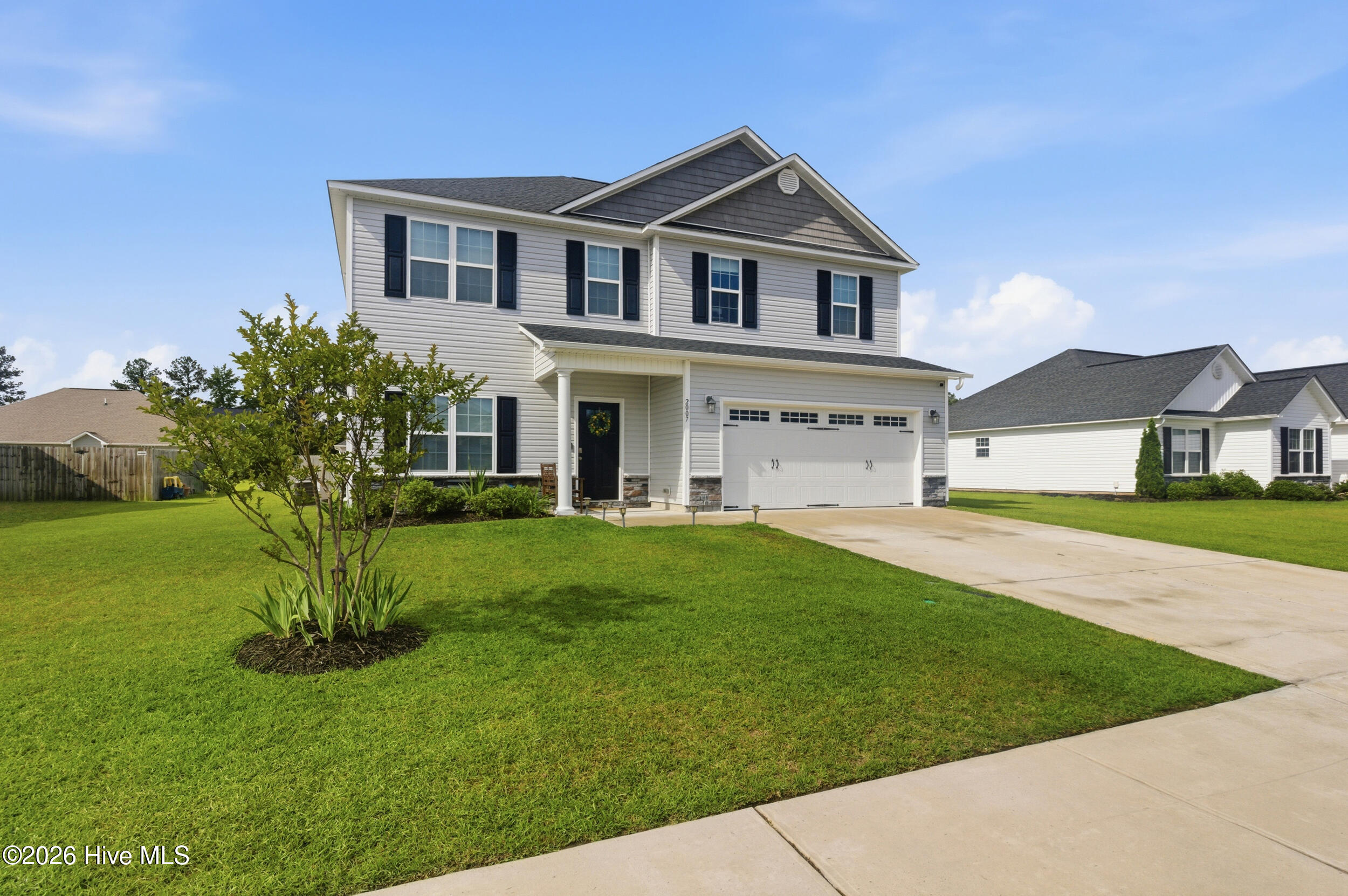 2007 Snapper Street New Bern, NC 28562 - Photo 2 of 32