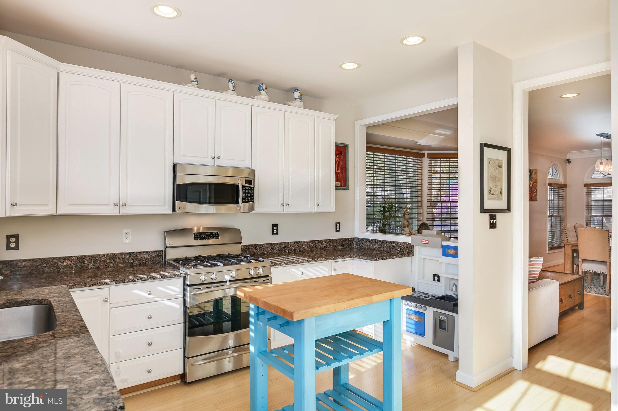 8501 Cameron Street Silver Spring, MD 20910 - Photo 12 of 39 Gallery Image 12