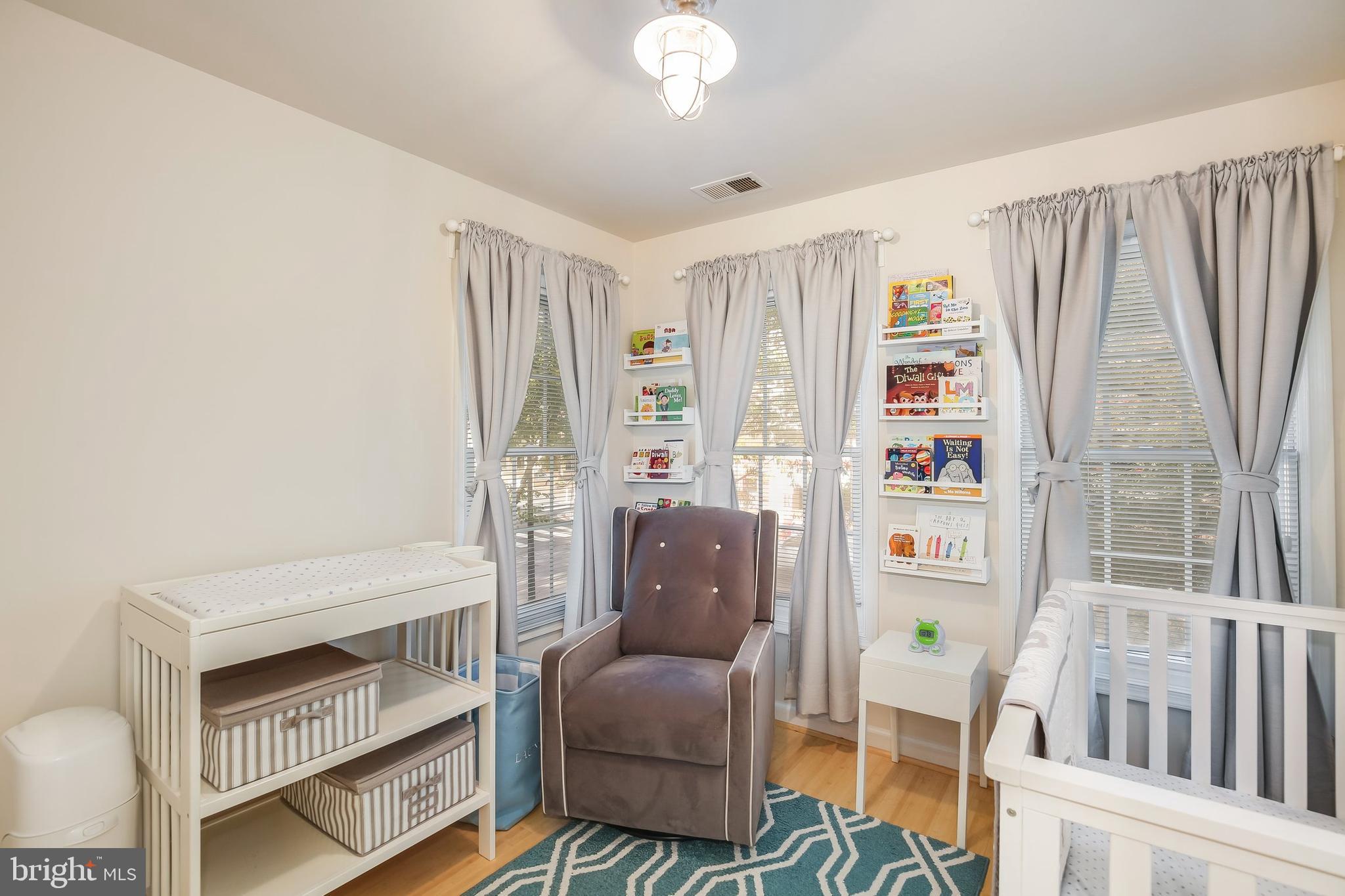 8501 Cameron Street Silver Spring, MD 20910 - Photo 17 of 39 Gallery Image 17