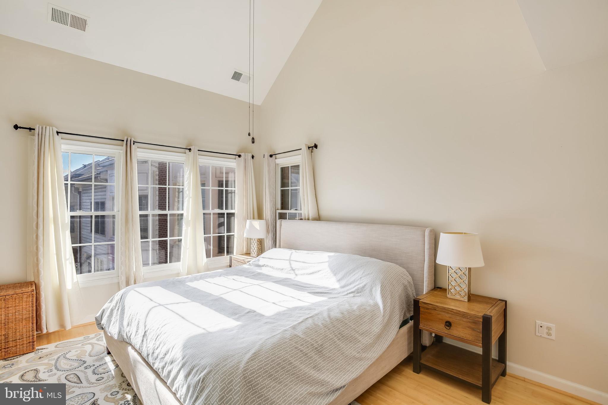 8501 Cameron Street Silver Spring, MD 20910 - Photo 19 of 39 Gallery Image 19