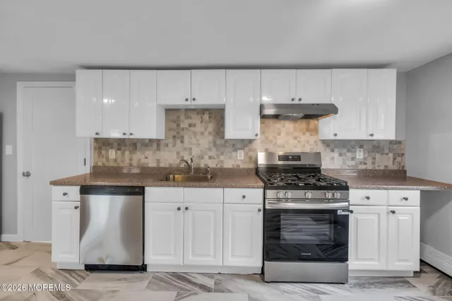 $3,400 | 119 Ocean Avenue, North Middletown, NJ 07748