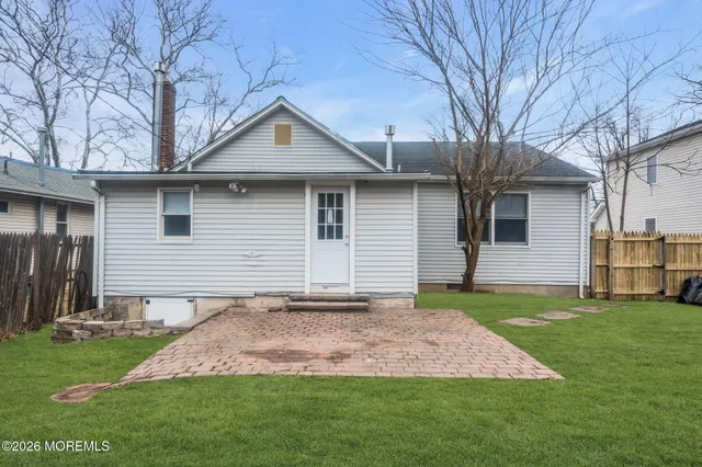 $3,400 | 119 Ocean Avenue, North Middletown, NJ 07748