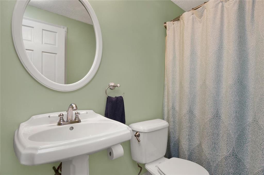 61 Farnham Street Portland, ME 04103 - Photo 11 of 32 Photo