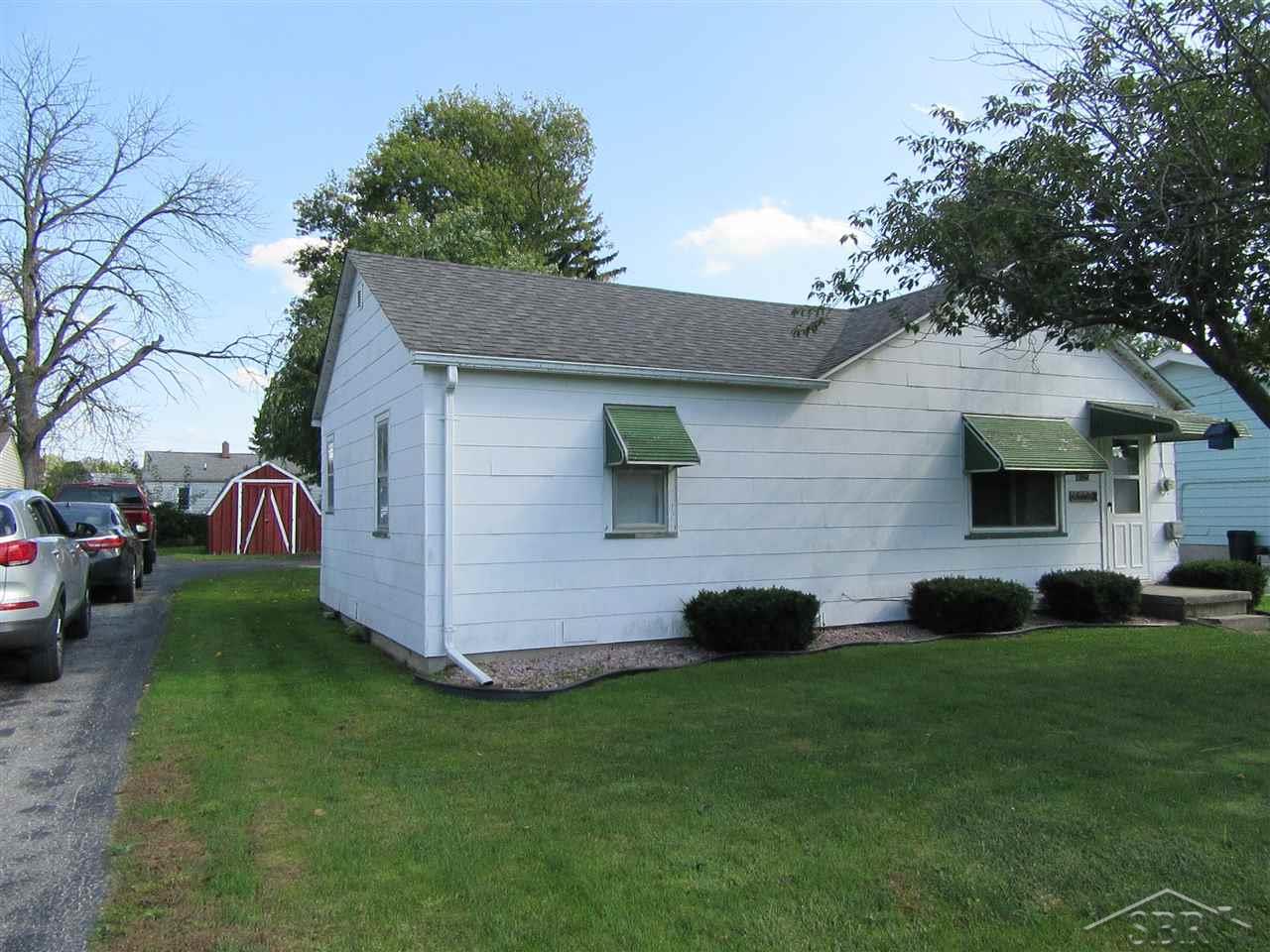 4125 Hackberry Road Bridgeport, MI 48722 - Photo 3 of 3 31305162-2.JPG