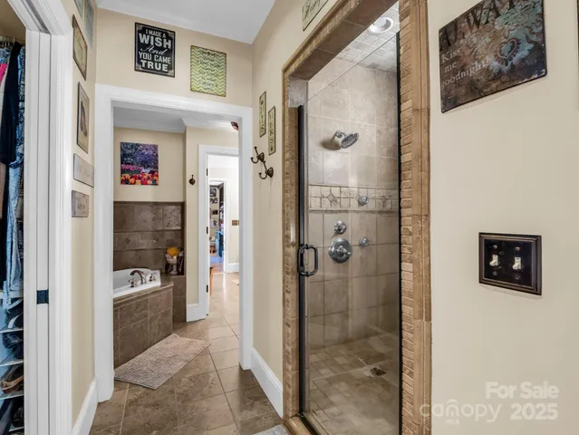 a bathroom with a toilet