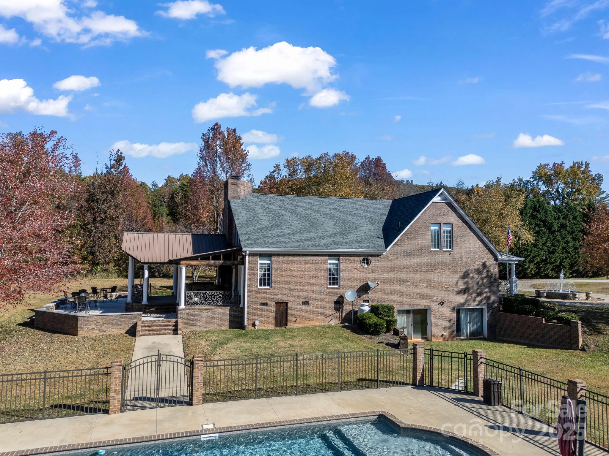 1102 South Mountain Road Bostic, NC 28018 - Photo 5 of 48