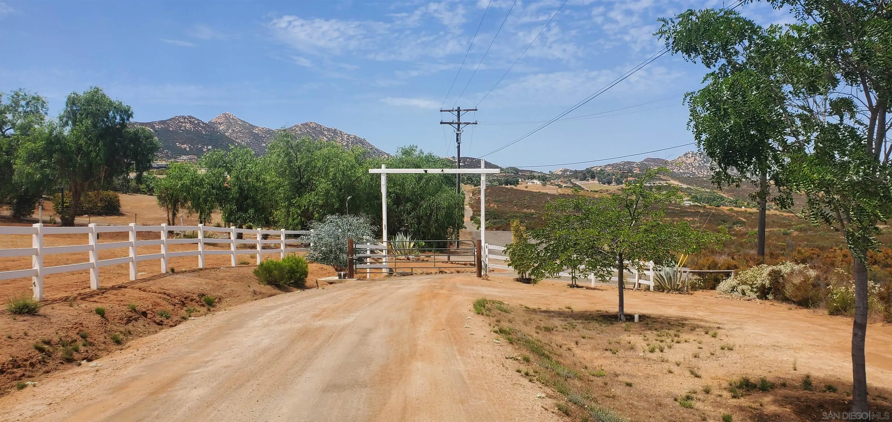 25403 4 Corners Road Ramona, CA 92065 - Photo 67 of 71 Gallery Image 67