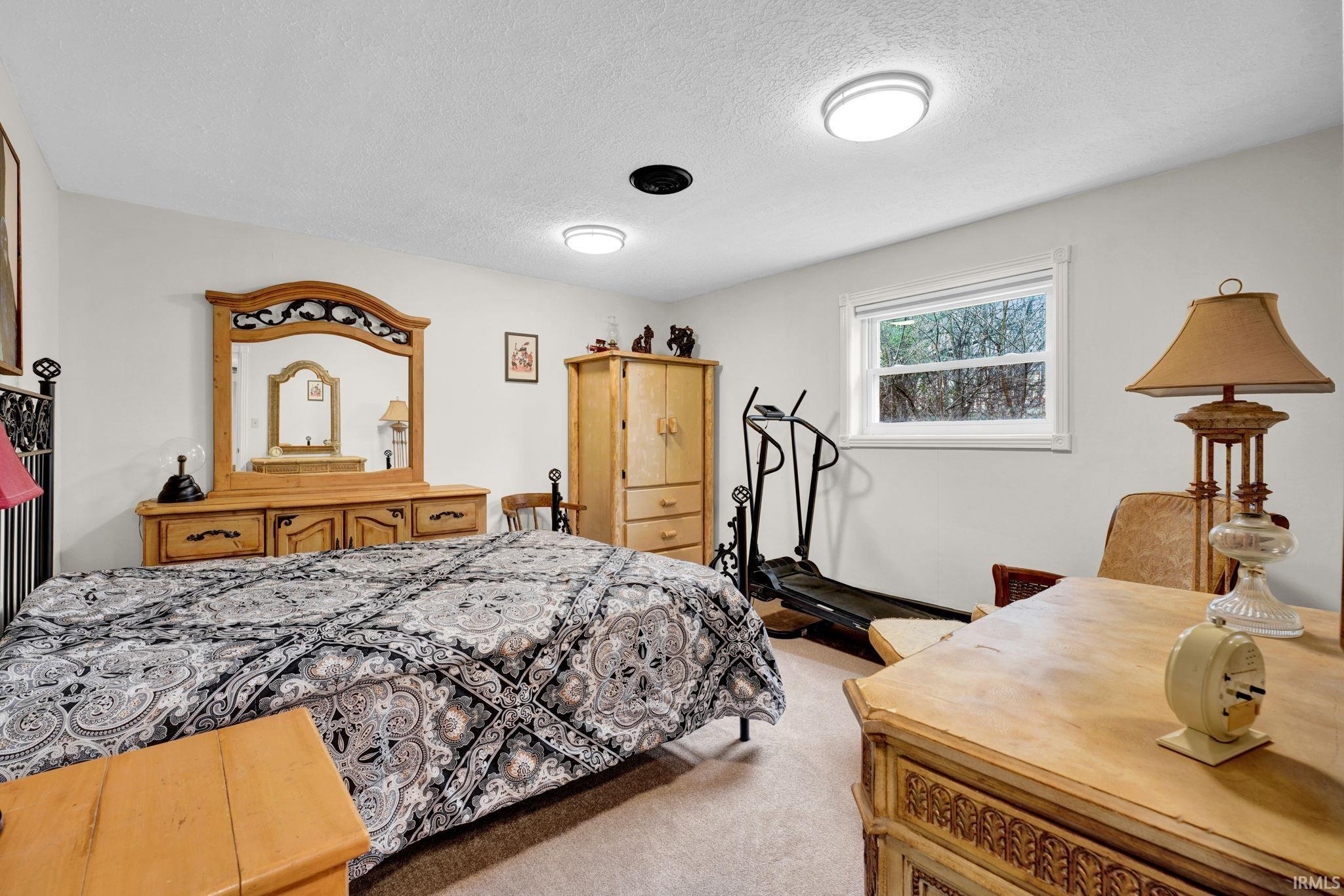 1880 Highway 60 Mitchell, IN 47446 - Photo 9 of 23