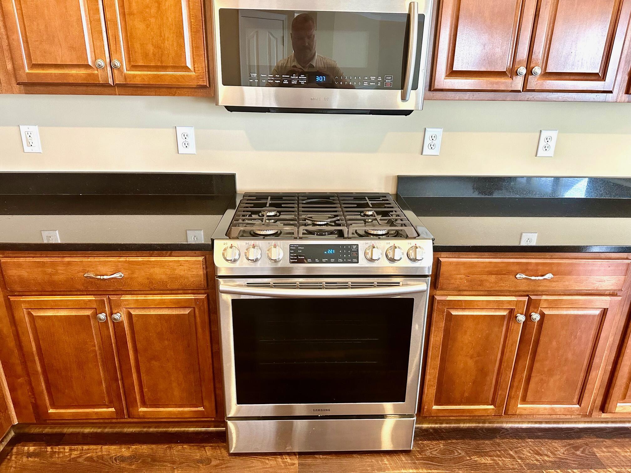 1333 Song Sparrow Way Hanahan, SC 29410 - Photo 8 of 20 IMG_1575