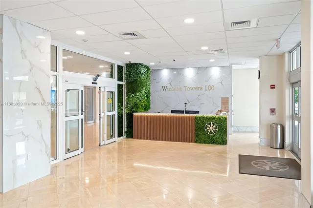 $2,000 | 250 174th Street, Unit 1008, Sunny Isles Beach, FL 33160