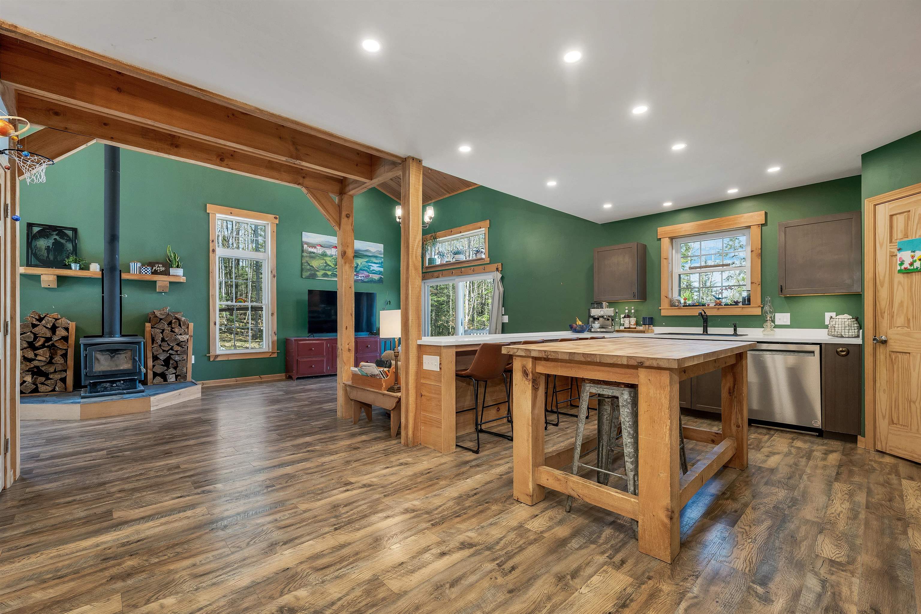 1881 Broomstick Hill Road Littleton, NH 03561 - Photo 13 of 55