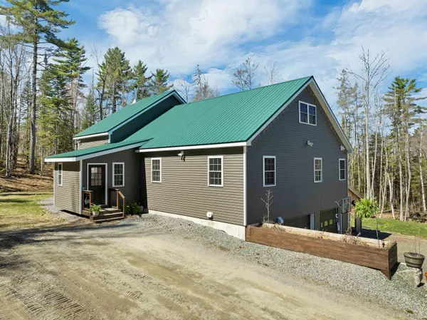 $899,000 | 1881 Broomstick Hill Road, Littleton, NH 03561