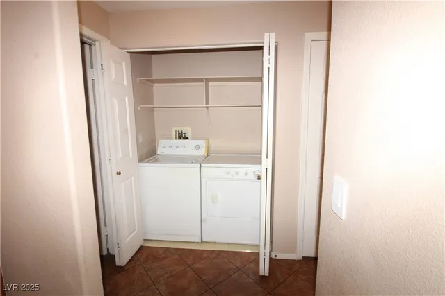 $1,450 | 2100 Black Island Street, Unit 102, Las Vegas, NV 89128
