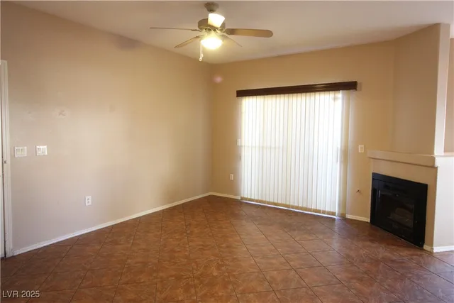 $1,450 | 2100 Black Island Street, Unit 102, Las Vegas, NV 89128