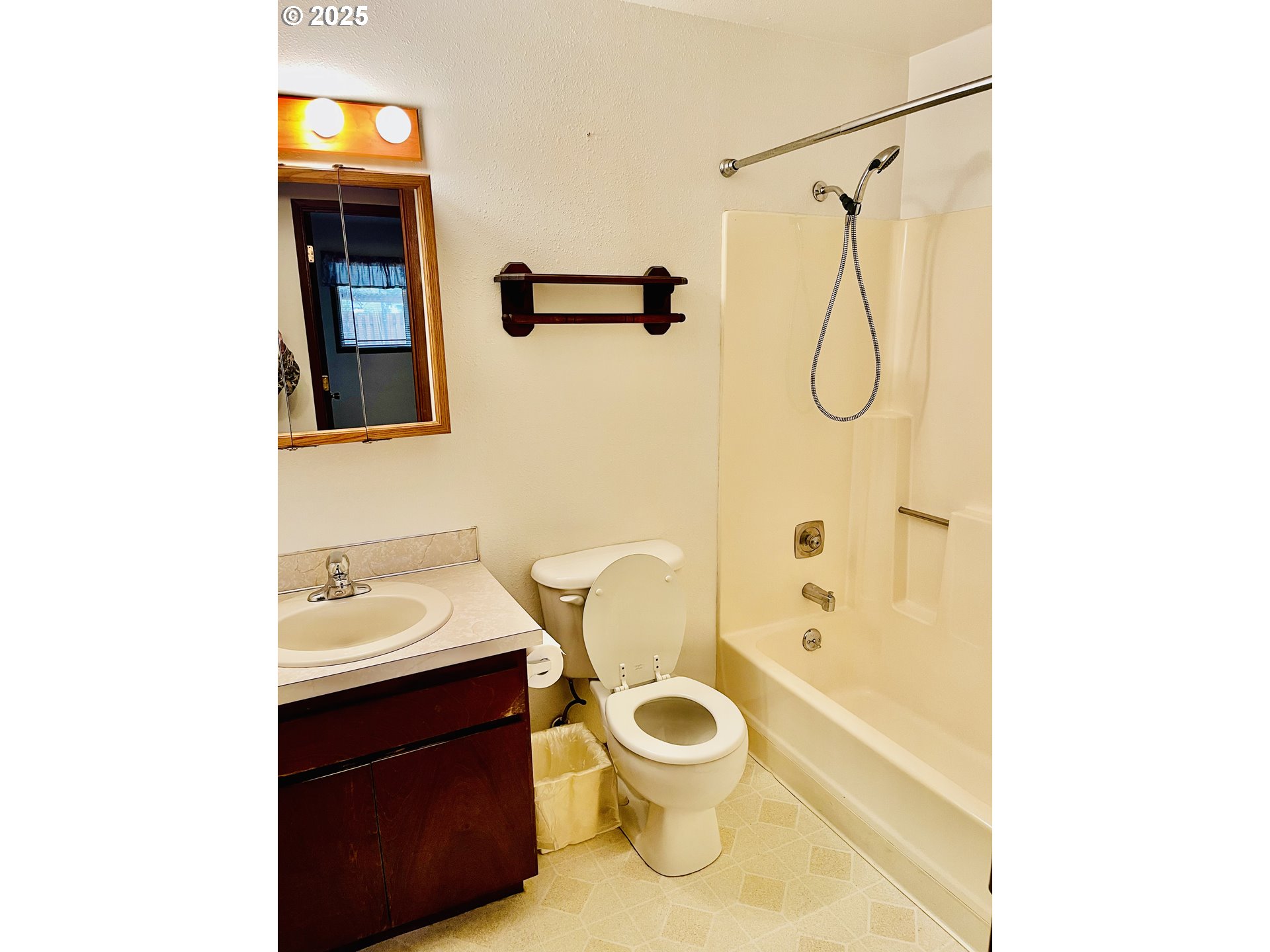 1227 Ranch Road Reedsport, OR 97467 - Photo 11 of 28 Gallery Image 11