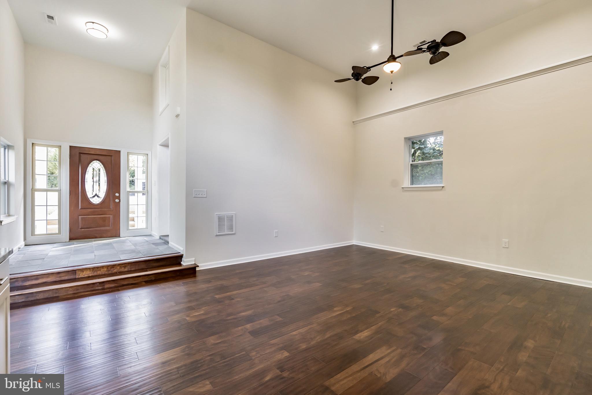 Soaring Ceilings!