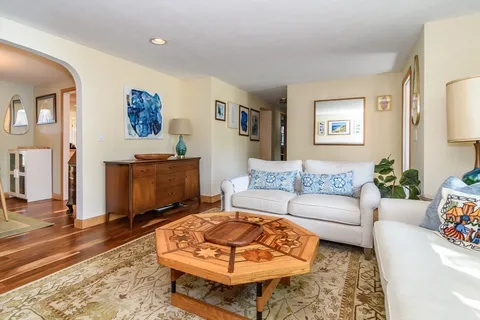 $899,000 | 48 Beacon Street, Natick, MA 01760