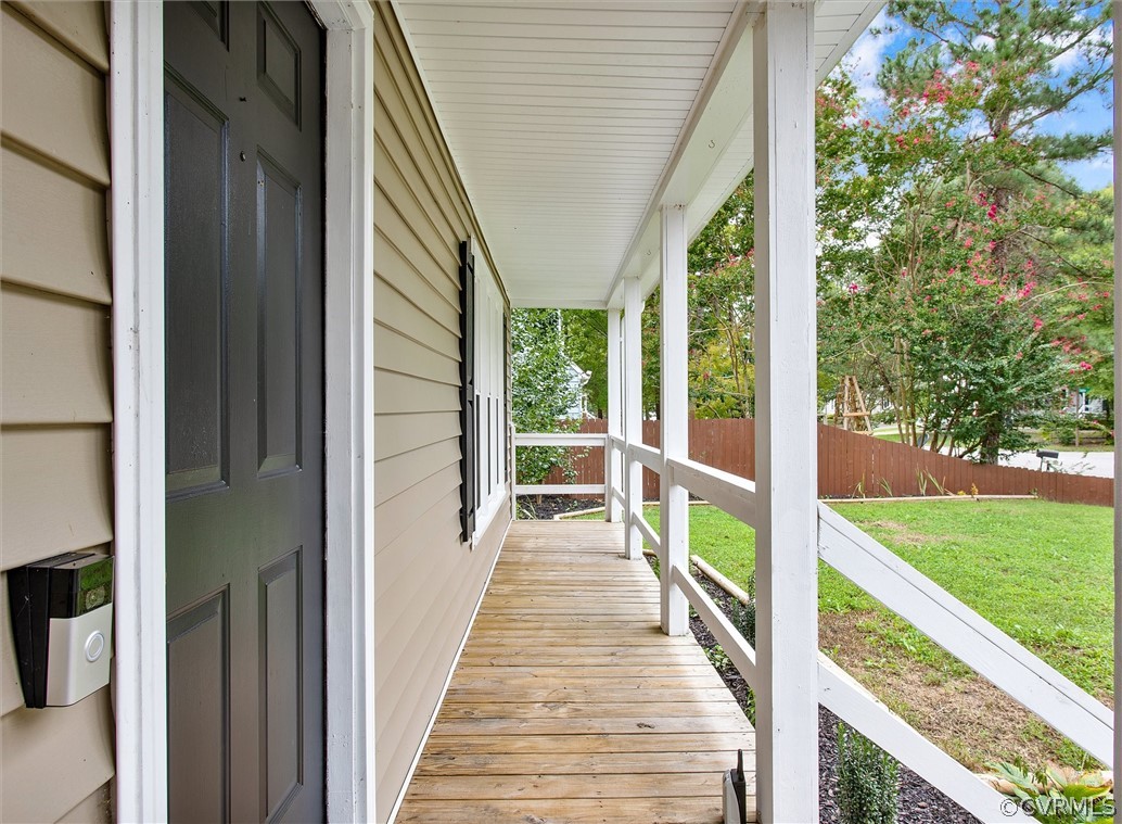 6149 Omo Road North Chesterfield, VA 23234 - Photo 5 of 26 Full front porch
