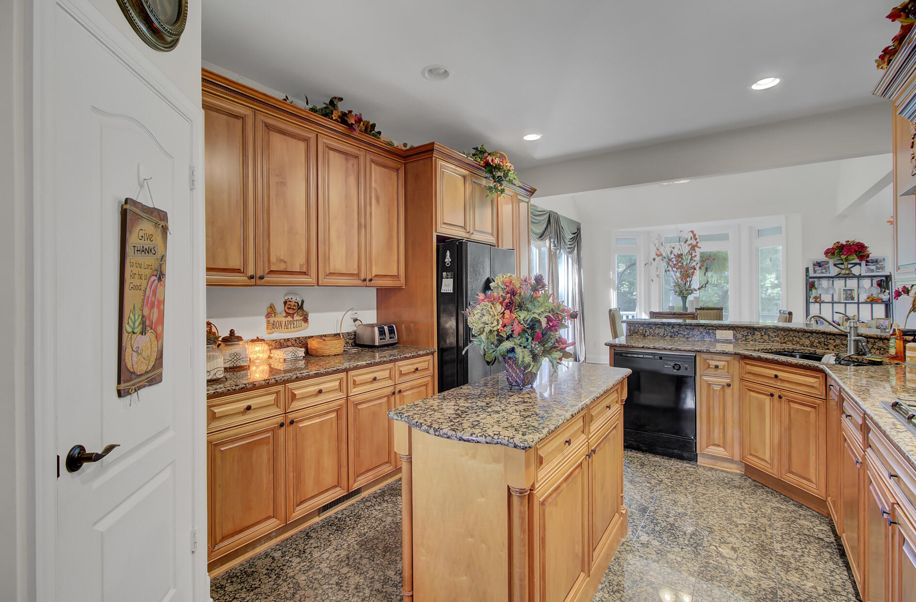 103 Thistle Court Ridgeville, SC 29472 - Photo 8 of 39 10