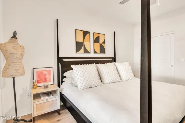 $330,000 | 5450 East Deer Valley Drive, Unit 1004, Phoenix, AZ 85054