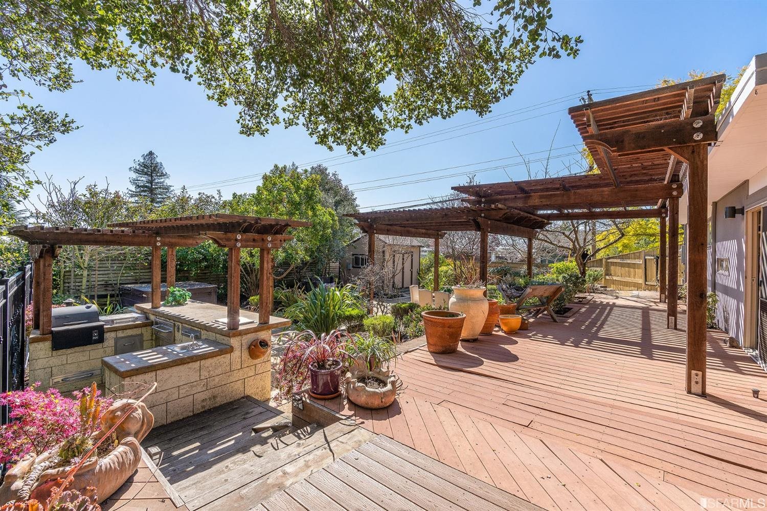 5625 Greenridge Road Castro Valley, CA 94552 - Photo 33 of 56 Gallery Image 33