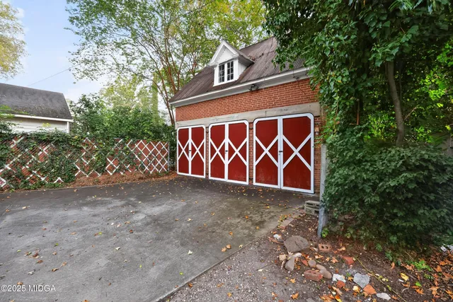 $548,400 | 3341 Ridge Avenue, Macon, GA 31204