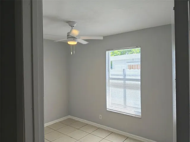 $2,250 | 407 Northwest 13th Avenue, Boynton Beach, FL 33435