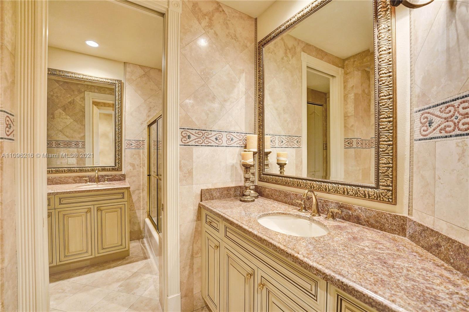 2755 Paddock Road Weston, FL 33331 - Photo 27 of 51