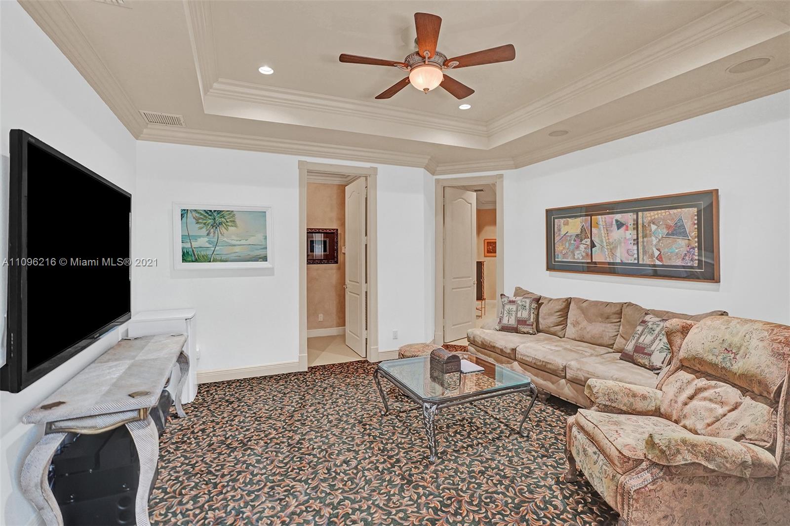 2755 Paddock Road Weston, FL 33331 - Photo 32 of 51