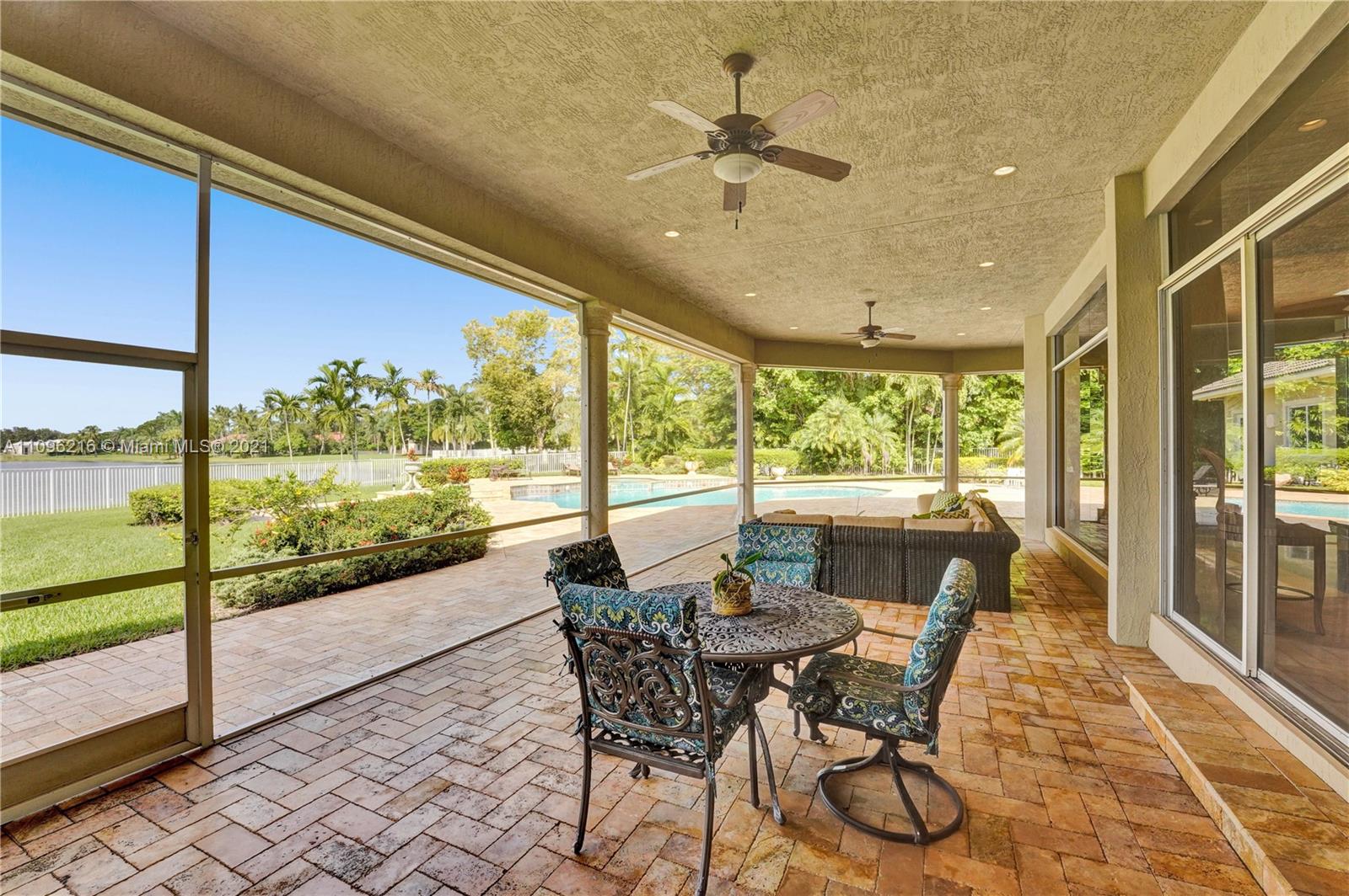 2755 Paddock Road Weston, FL 33331 - Photo 43 of 51