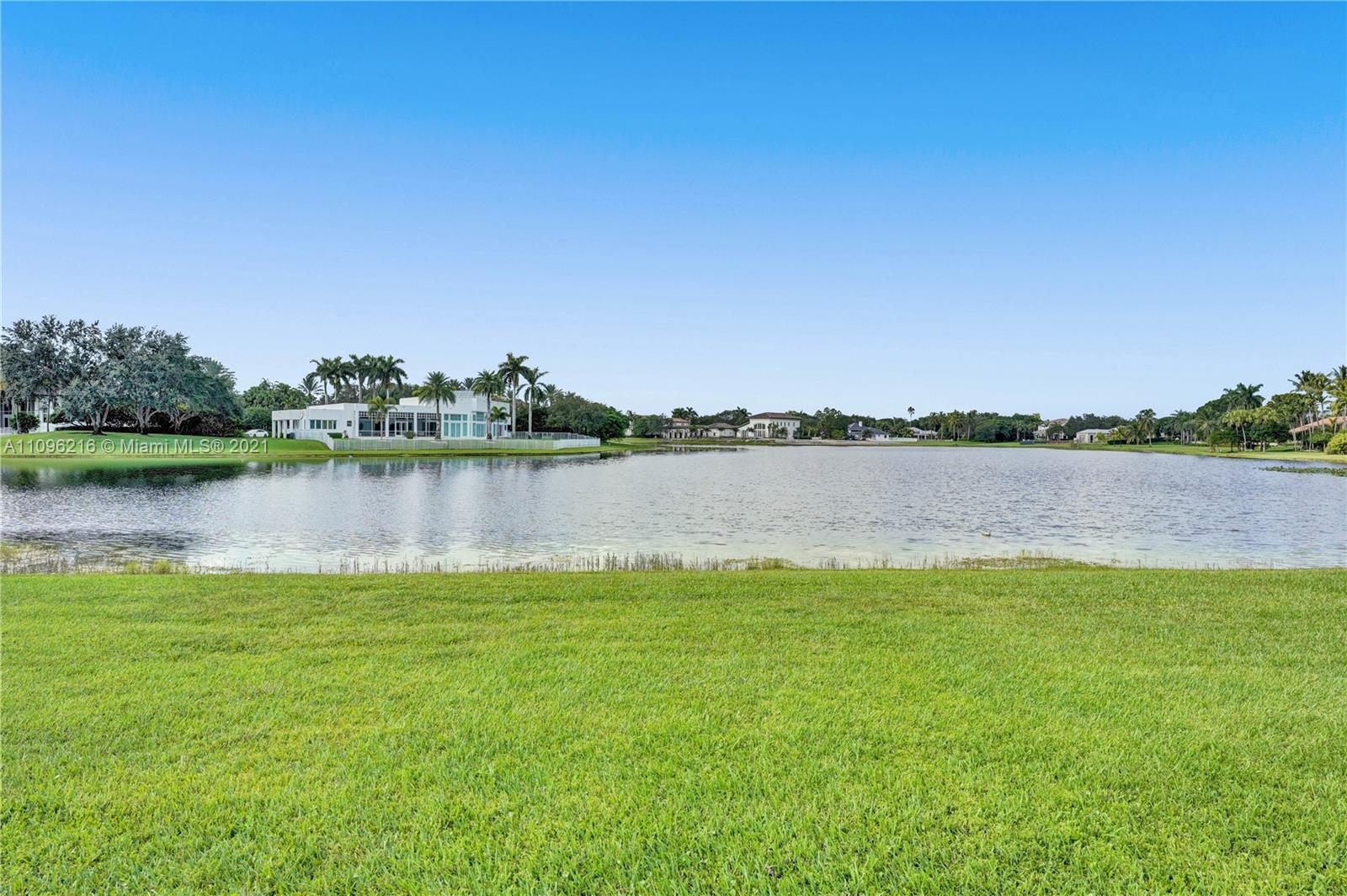 2755 Paddock Road Weston, FL 33331 - Photo 47 of 51